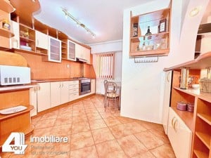 Apartament 3 camere Micălaca zona 300 pe Malul Mureșului ,100 mp,et.5 8, mobilat ,utilat+termotecă