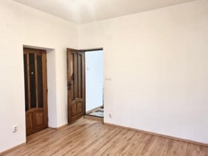 Apartament 3 camere cu gradina, zona Centrala - Parcul Cetatuia - imagine 2