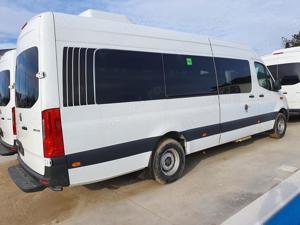 Microbuz Mercedes Benz Sprinter, 516 2.2CDi an 2022, Euro 6,  AC-clima,160 CP, 20+1 locuri - imagine 3