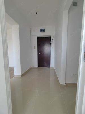 Apartament 2 camere - Bl. Liviu Rebreanu - Titan Parc - imagine 5