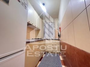 Apartament cu 2 camere, centrala proprie, etajul 2, zona Sagului - imagine 5