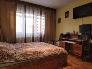 Vand apartament 2 camere in Petrosani,ultracentral -  strada Gen. Dragalina (zona Hermes), etaj 1 9 - imagine 7