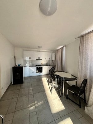 Apartament de inchiriat ,3 camere, Radauti - imagine 5