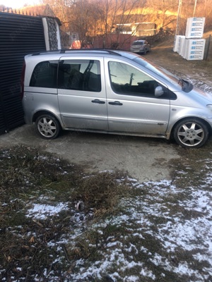 Vand Mercedes Vaneo 1,6 benzina - imagine 2