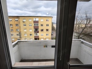 Apartament cu o cameră Aleea Trandafirilor Resita - imagine 5