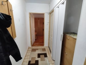 Apartament cu o cameră Aleea Trandafirilor Resita - imagine 4