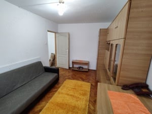 Apartament cu o cameră Aleea Trandafirilor Resita - imagine 3