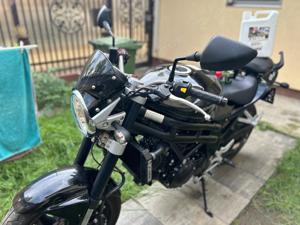 Motocicleta Hyosung GT650i Naked ( Coreea de Sud), 622 km