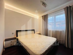 Apartament cu 3 camere, etaj intermediar, Cetate-Mercur - imagine 5