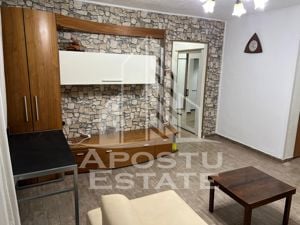 Apartament cu 3 camere, centrala proprie, zona Balcescu - imagine 6