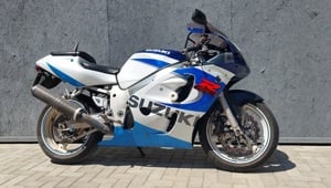 Suzuki GSXR Srad 600 - imagine 3