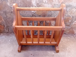 Suport ziare reviste din lemn  - imagine 2