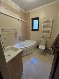 Apartament cu 2 camere de vânzare 