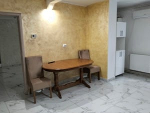 Închiriez apartament cu 3 camere  - imagine 8