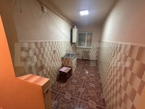 Apartament decomandat cu 2 camere, 49 mp, zona Cetate - imagine 5