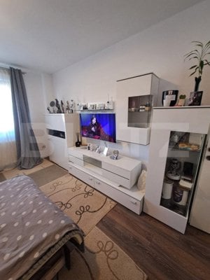 Apartament 2 camere, 52 mp, decomandat, cu parcare, zona Tractoru-Central - imagine 7