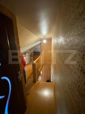 Apartament 4 camere, deco, 95mp, boxa 20 mp si garaj, la cheie,in zona Petrom  - imagine 8