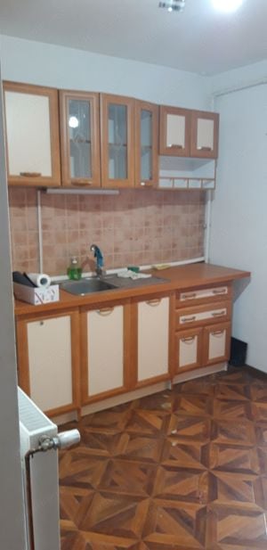 vanzare 3 camere GIROCULUI