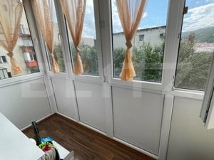 Apartament 2 camere, 50mp, parcare, grădina, zona strazii Stejarului  - imagine 9