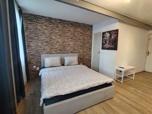 Studio Ultracentral Calea Victoriei I Airbnb - imagine 2