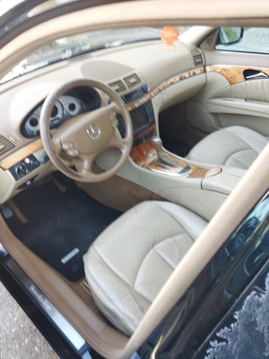 Vând e klasse  an fab 2007 proprietar - imagine 3