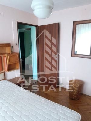 Apartament 3 camere ,etaj2, centrala proprie, zona Aradului - imagine 4