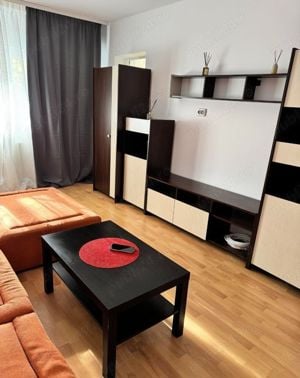 Gorjului, apartament 3 camere decomandat