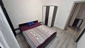 Închiriez apartament 3 camere - imagine 9