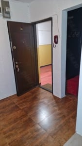 Închiriez apartament 3 camere - imagine 2