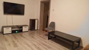 Închiriez apartament 3 camere - imagine 5