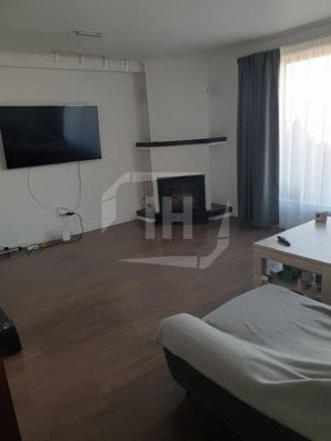 Duplex 4 camere, 3 parcari, zona Razoare