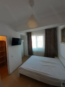 Vand apartament 2 camere langa padure - imagine 3