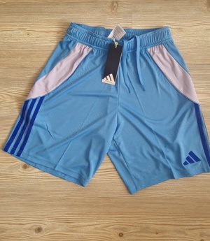 Pantaloni scurti Adidas 