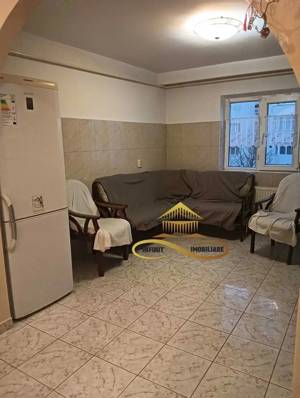 Apartament de închiriat - 2 camere, centru - imagine 9