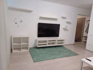 De vanzare apartament 3 camere+loc de parcare ,direct propietar 