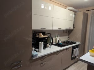 Vând apartament 3 camere și 2 locuri de parcare in Dumbrăvița  - imagine 2