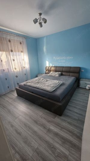 Vând apartament 3 camere și 2 locuri de parcare in Dumbrăvița  - imagine 6