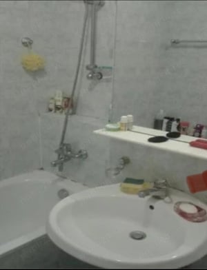 Zona Mircea cel Bătrân, apartament 3 camere, decomandat, 66 mp, preț 86000 euro negociabil - imagine 12