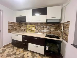 De inchiriat apartament 2 camere, strada Mircea Eliade, Bacau