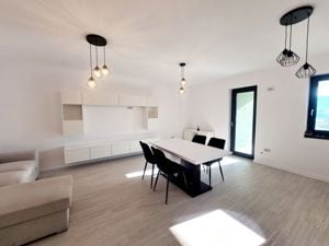 Apartament 3 camere / Zona centrala - imagine 3