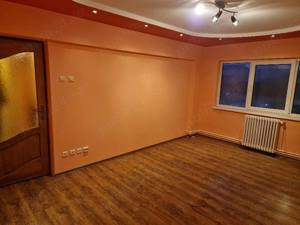 De vanzare apartament 2 camere complet renovat - imagine 6