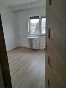 Proprietar vând apartament cu 3 camere - imagine 5