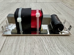 Crossover filtru audio high pass - 4 Ohm - 100 Hz - elimina bass