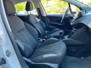 Peugeot 208 1.4 hdi fap 68 active 5p - imagine 3