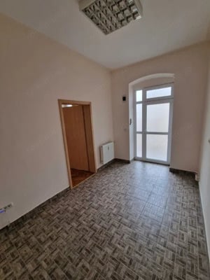 spatiu Birouri in PTA Unirii la 550 euro - imagine 5