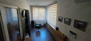 spatiu comercial in zona COMPLEX STUD la 300 euro - imagine 2