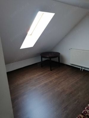 Vând Apartament la mansardă 