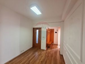 Spațiu de birouri de 210mp de închiriat în zona Ultracentral - imagine 4