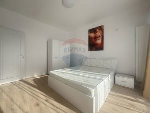 Apartament cu 2 camere de închiriat în  Mamaia Nord Navodari - imagine 7