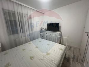 Apartament 2 camere modern zona Podgoria - imagine 7